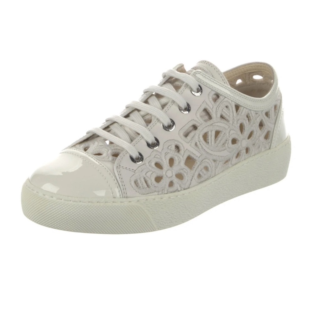 CHANEL Eyelet Leather Sneakers